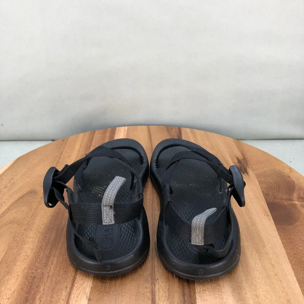 Chaco Z Cloud Sandals Black Adjustable Straps Sport Outdoor Walking Youth Size 3